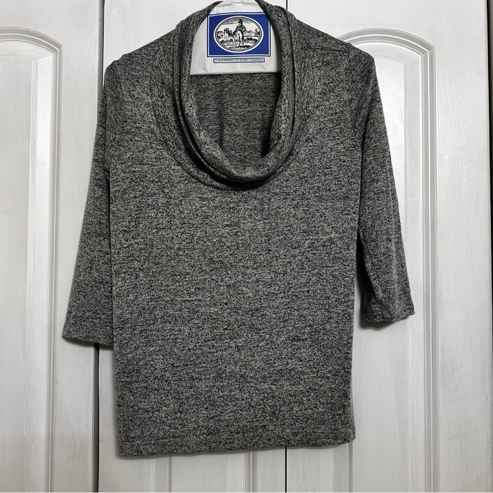 Market & Spruce Gray Cowl Neck Sweater with 3/4 Sleeves